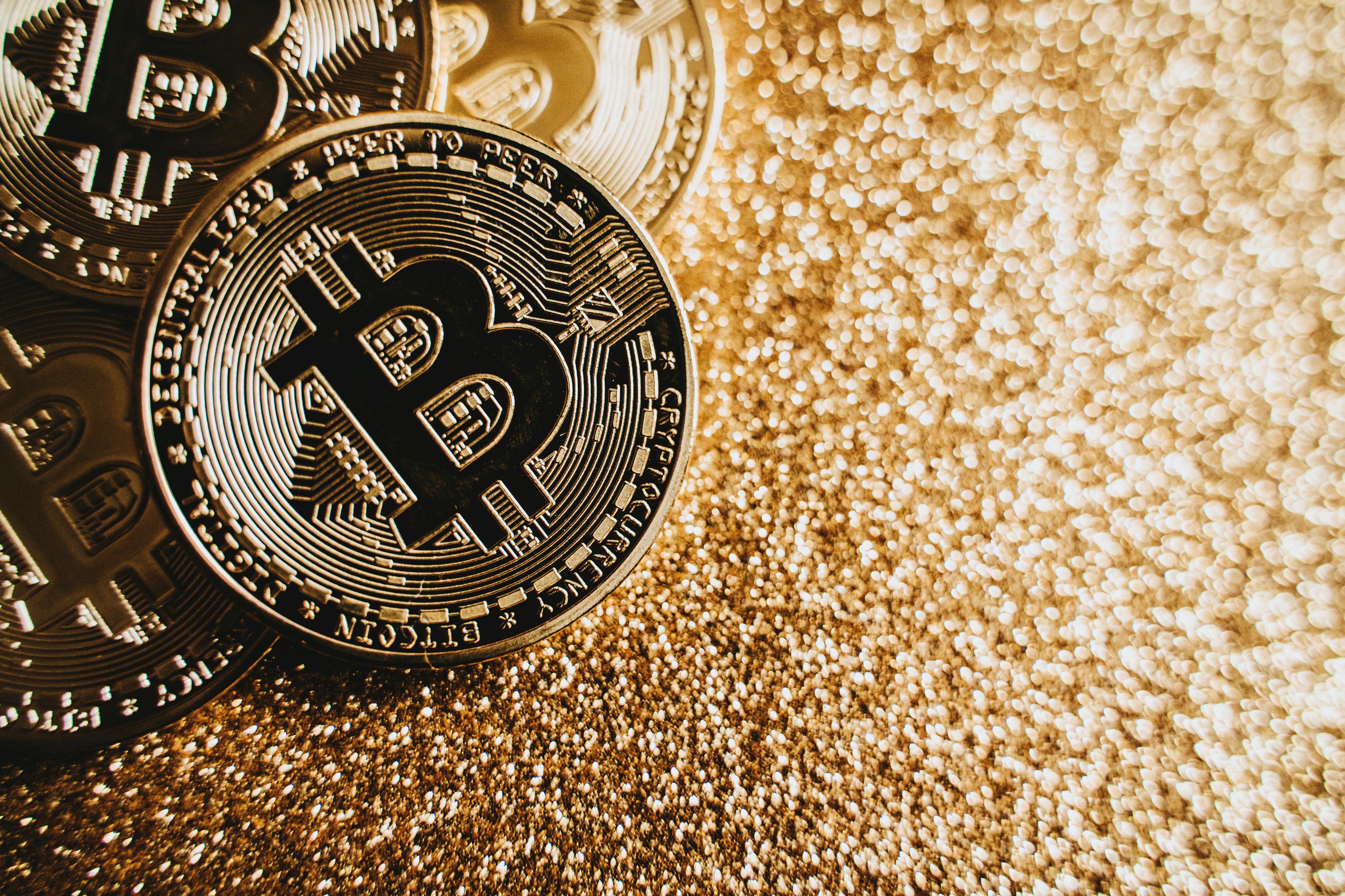 Five key indicators to analyze Bitcoin's bottom; is it time to buy?