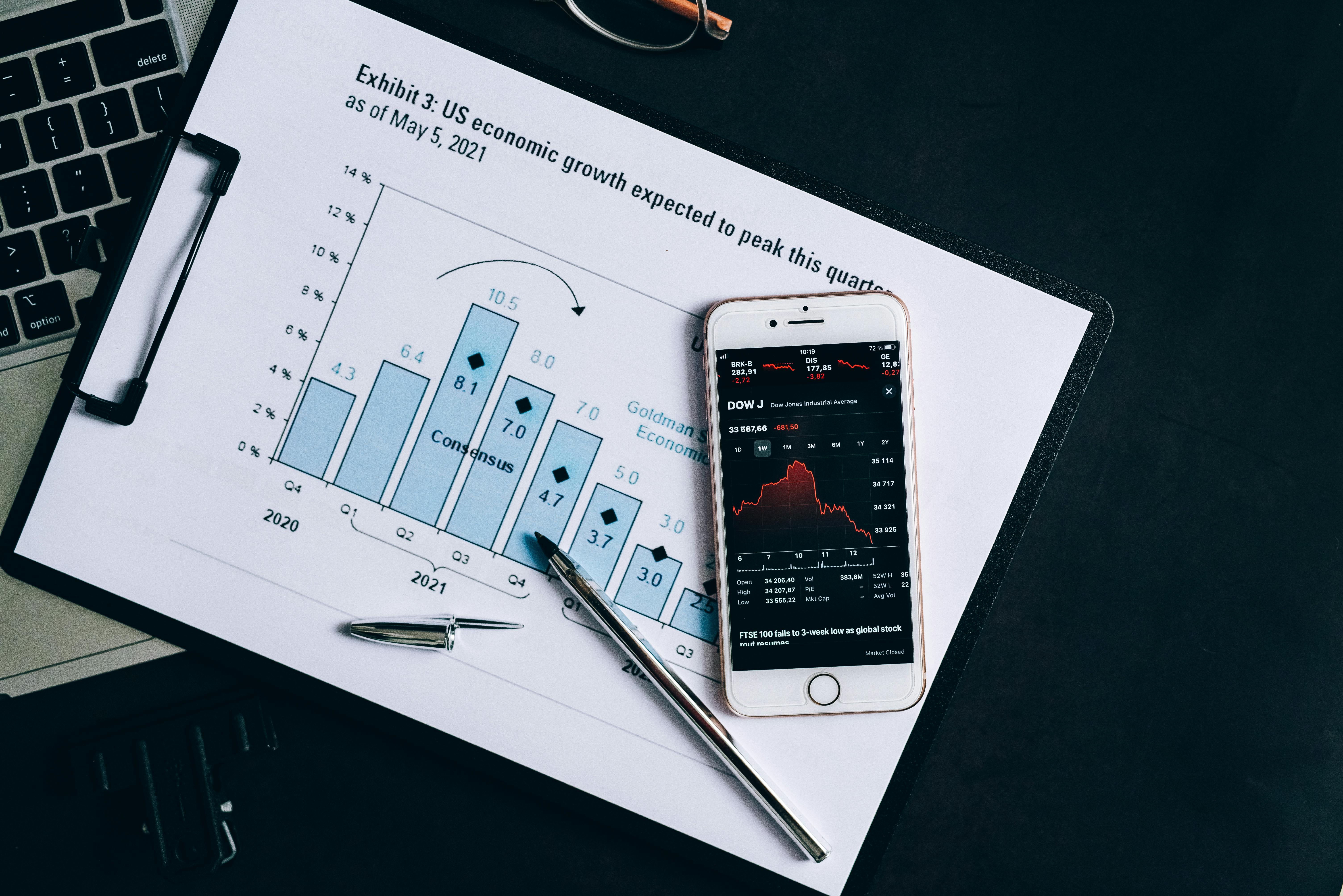 The SEC's crypto exemption mechanism is about to take effect, but Wall Street is in an uproar.