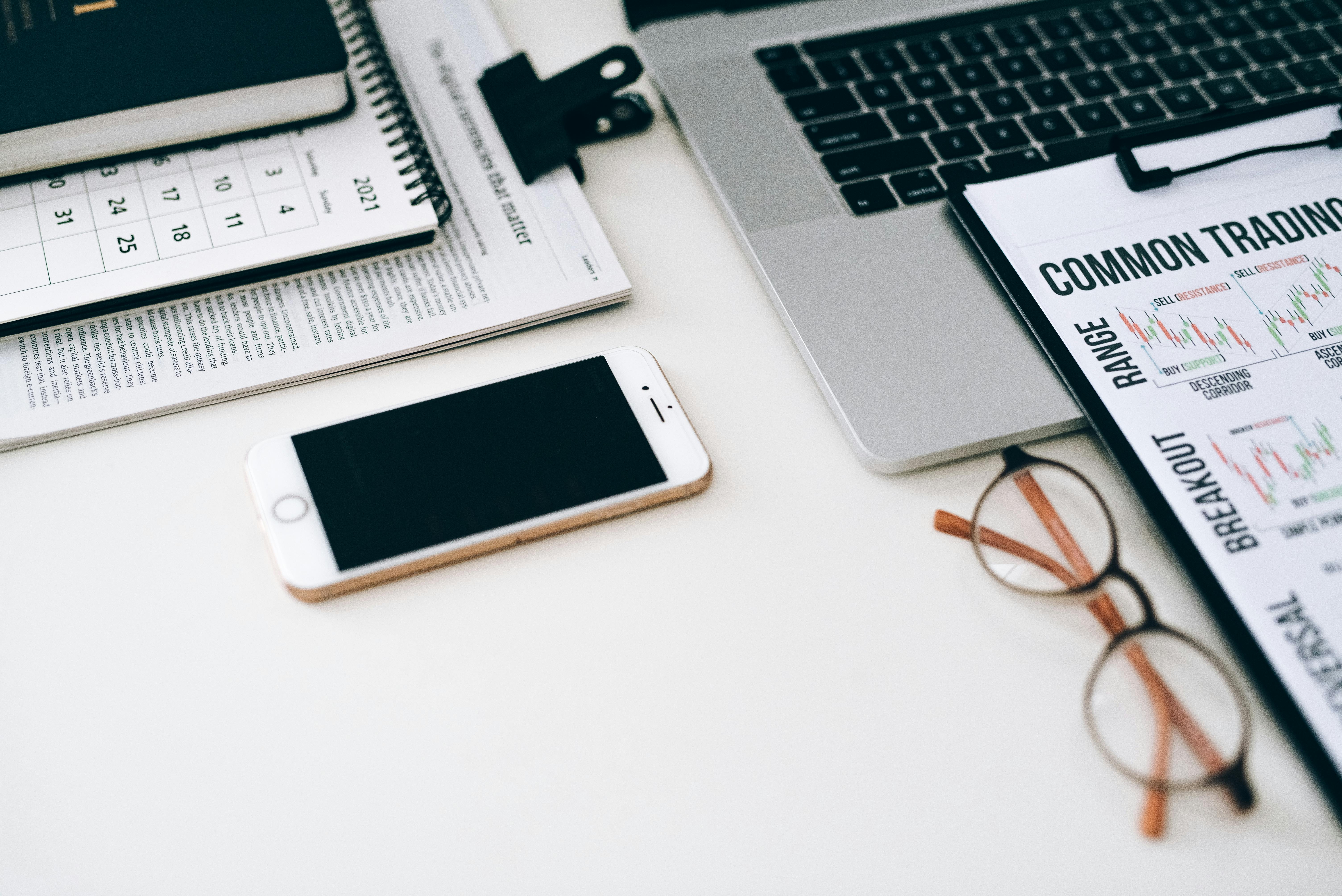 Hellstar Studios: The Rise of Hellstar Hoodies, Hellstar Hats & Urban Culture